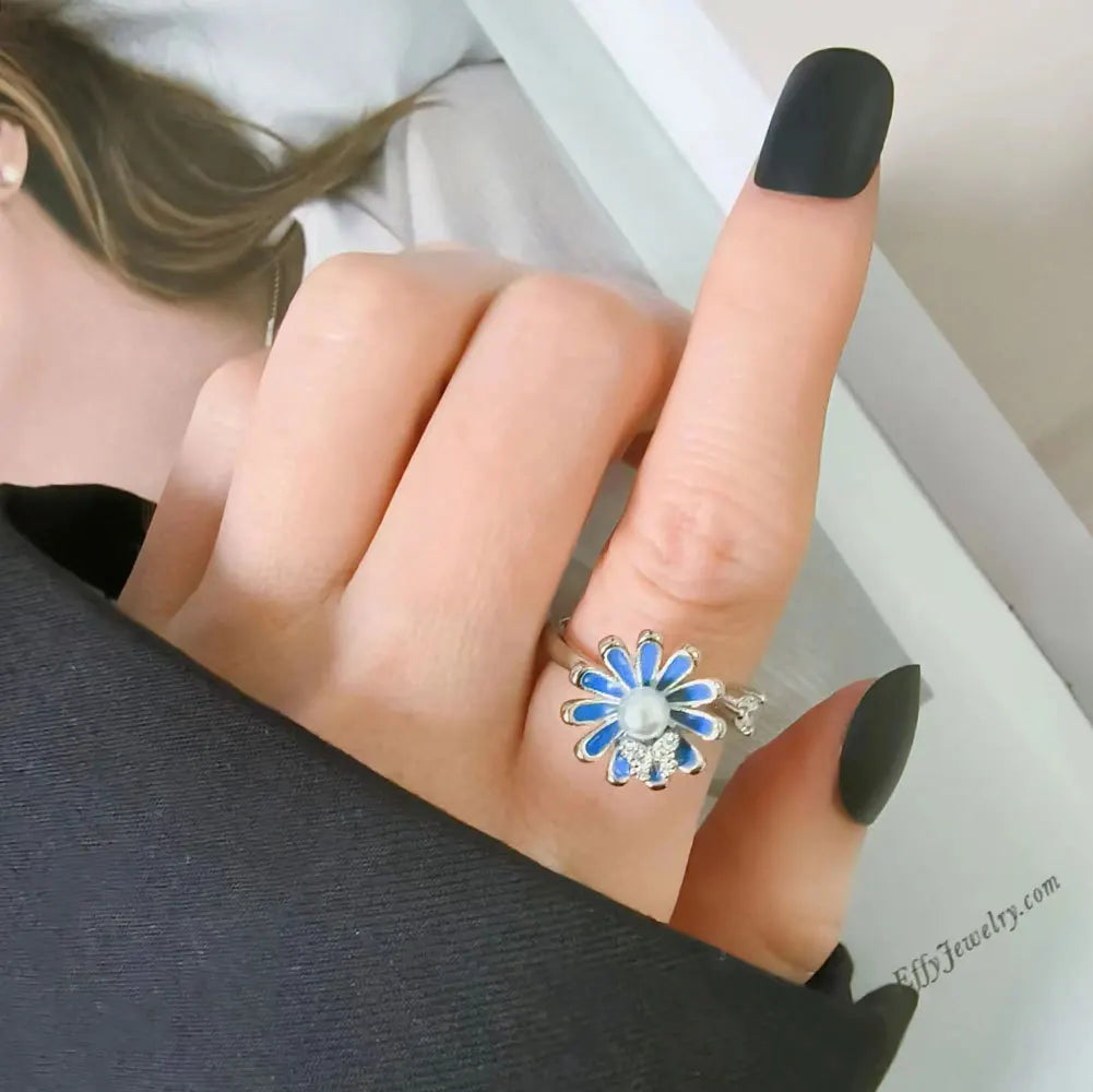 Blossom Stress-Free Spinner Ring